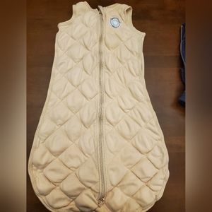 Dreamland baby 6-12 month beige sleep sack